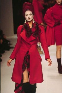 1995w-viviennewestwood-rw01.JPG