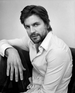 Gale-Harold-Biography-2.jpg