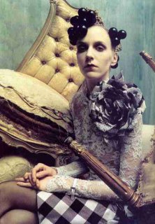 phannelore76.jpg