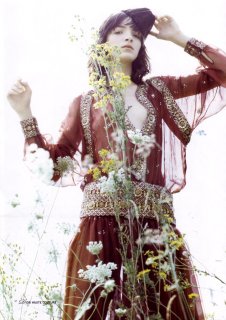 MariaCarlaBoscone-DazedConfused1201phEricNehr07.jpg