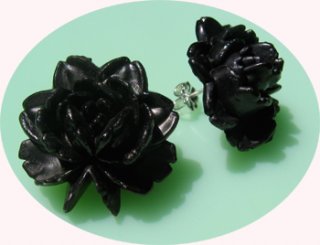 vintage_earrings_black_roses_23mm.jpg