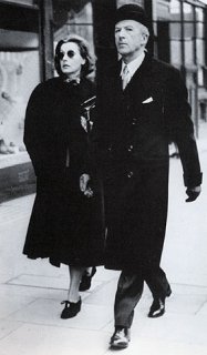 Garbo with Beaton 1951 (beepworld.de).jpg