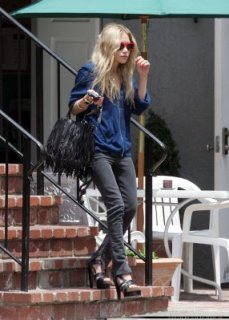 mk olsenfannormal_003.jpg