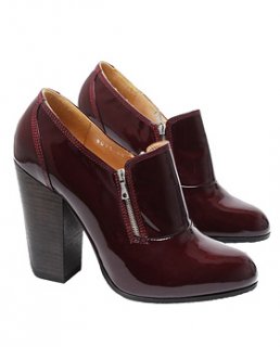 dries shoes.jpg