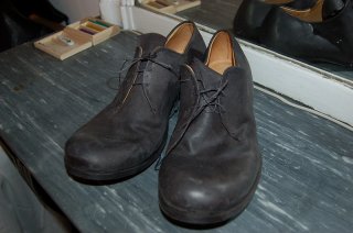 20070627-ma_shoes.jpg