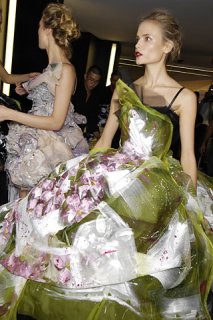 natasha - dolce and gabbana - backstage 2.jpg