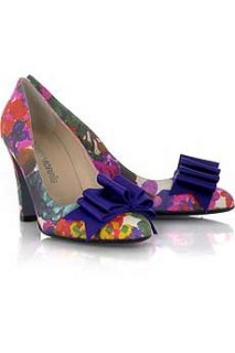 Olivia Morris flower pumps.jpg