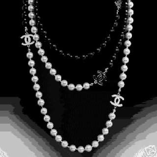 chanelnecklace.jpg