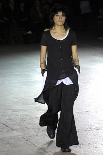 lfeuss080009kh3.jpg