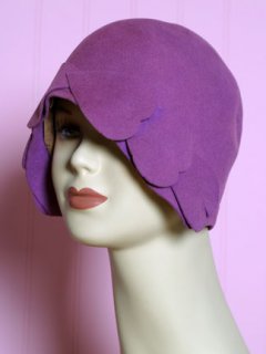 1920's Purple Hearts Wool Felt Cloche 2-$215.jpg