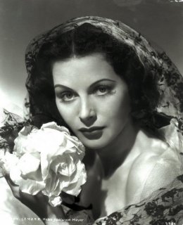 hedy_lamarr_1945_carp_flowers.jpg