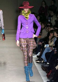 moschino.jpg