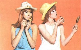 Summer%201966%20-%20Pattie%20%26%20Jenny%20Boyd3.JPG