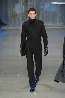 tom Louis Vuitton2.jpg