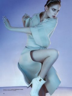 Ellen 2007 Milaan Glasses 06.jpg