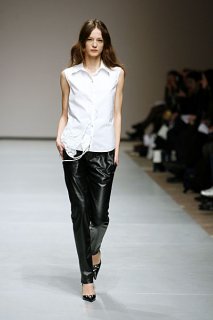 BACK_AW08_0508.jpg