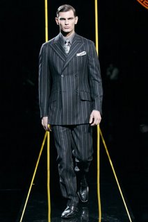 00060f_Versace_FW05.jpg