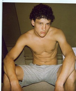 simon1.jpg simon1.jpg