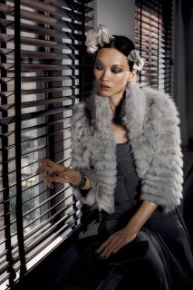 Ling Tan - UK Marie Claire Dec 2007 - 10.jpg