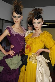 olga sherer - fall 2008 couture - christian lacroix - backstage 3.jpg