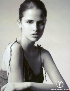 000000097462-sandrina_bencomo-fullsize.jpg
