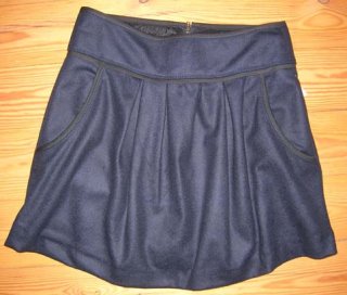 zara-navyskirt1.8.jpg