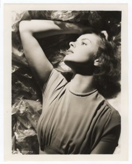 Ingrid%20Bergman%20Breathtaking%20(01).jpg