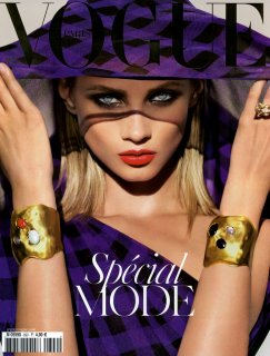 VogueFra-Sept08-AnnaSelezneva_MAlas&MPiggott.jpg