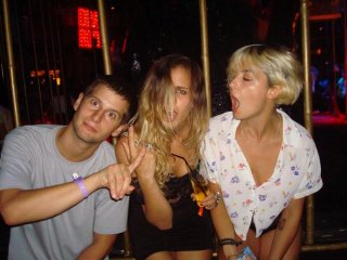 l_2acfad8d4624d561e6970e1a4a3ac0a8.jpg