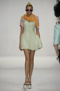 PPQ_SS09_0074.jpg