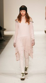 Katie Lonely hearts 2008.jpg