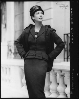 Norman Hartnell 07.jpg