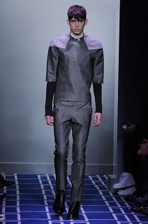 BALE_SS09_0229.jpg