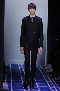 BALE_SS09_0300.jpg