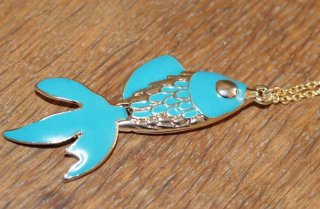hm-fishnecklace2.10.jpg