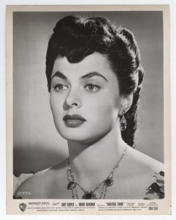 Ingrid%20Bergman%20Haunting%20Beauty%201945%20(01).jpg