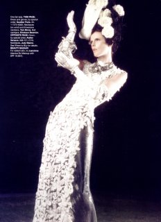 Stella Bazaar US Oct08-Divine Duchess-byKarl Lagerfeld-bw, sisterd9.jpg