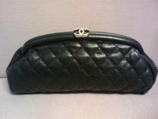 chanelclutch.jpg