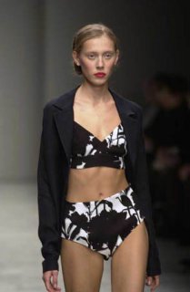 PRADA_SS01_139.jpg