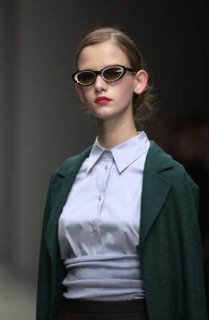 PRADA_SS01_176.jpg