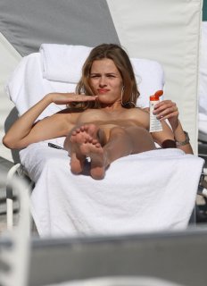Edita Vilkeviciute_VictoriasSecretModel006.jpg