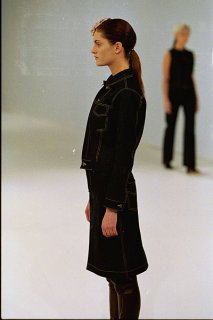 Hussein Chalayan NaiPublishers 作品集(2005) Hussein Chalayan - archives collections and general