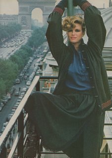 american_vogue_august_1977_newton2sm.jpg