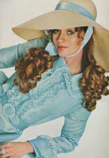 british_vogue_april_1_1968__celia__clarke__1sm.jpg