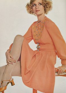 british_vogue_april_1_1968__celia__clarke__3sm.jpg