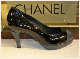 Chanel pump.JPG