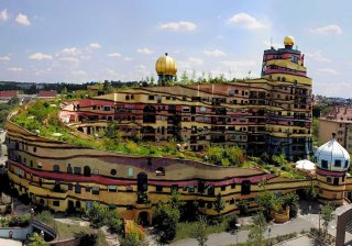 Waldspirale_Hundertwasser.jpg