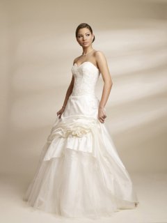 rochie_mireasa_19.jpg