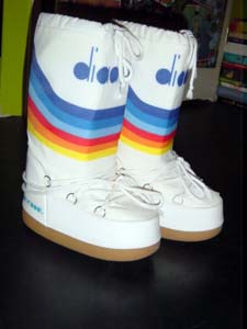 Moonboots 2 licht.jpg