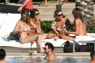 whitney-port-nipple-slip-bikini-02.jpg